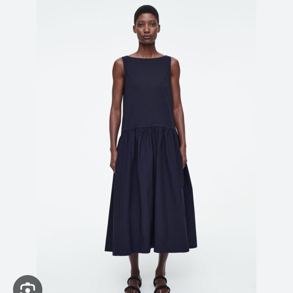 COS VOLUMINOUS SLEEVELESS MIDI DRESS